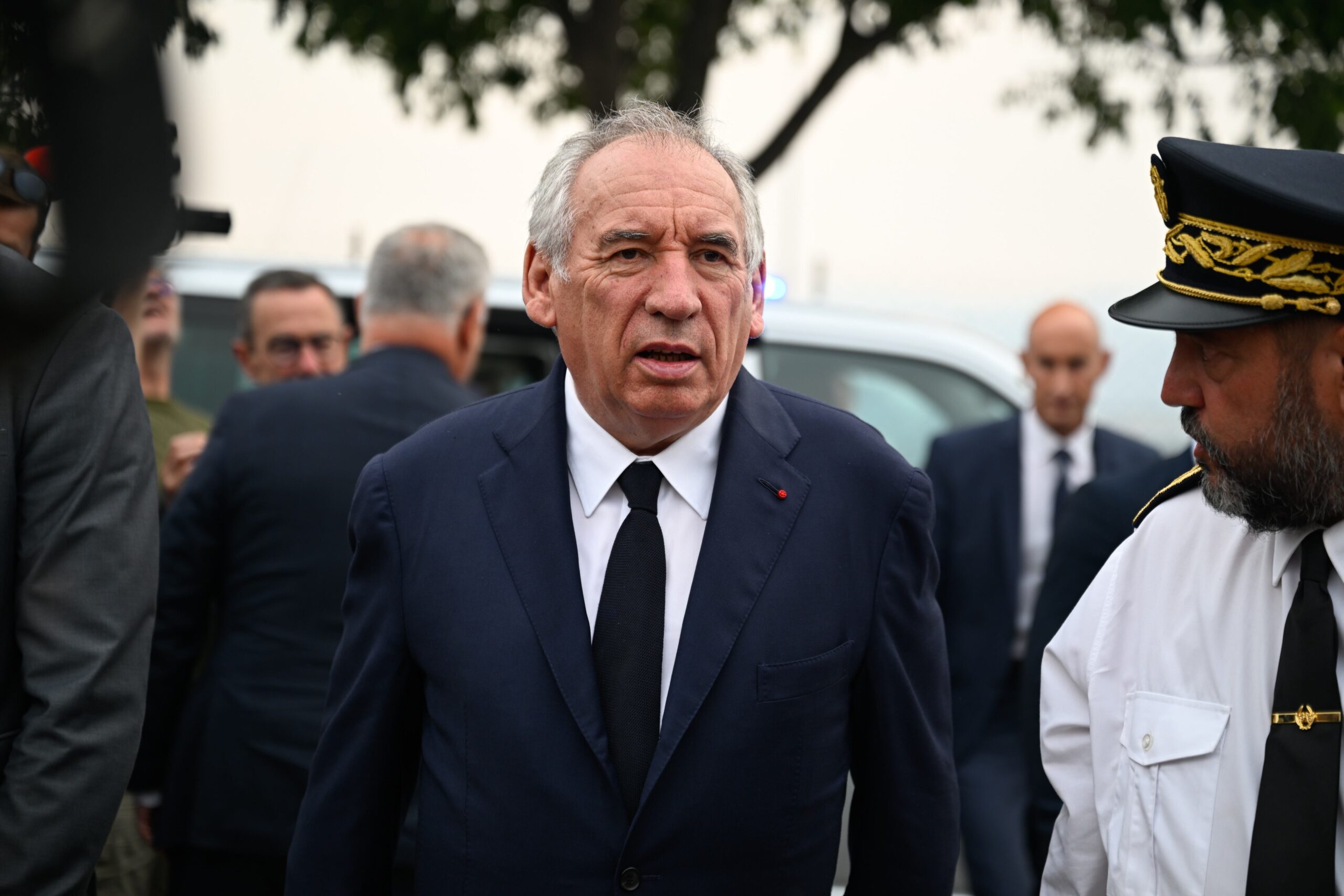 El otoño explosivo del Gobierno francés