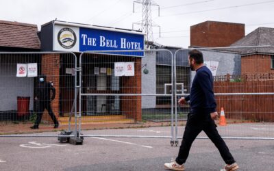 La orden judicial de desalojo de un hotel del Reino Unido con solicitantes de asilo da alas a la ultraderecha