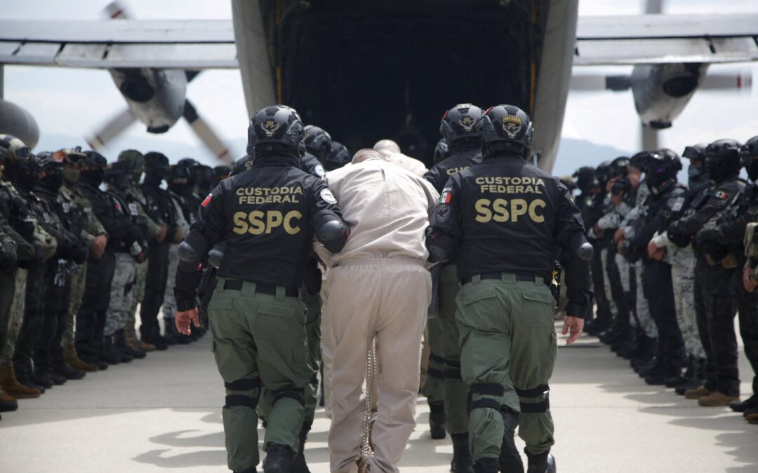 EE UU despliega 4.000 militares en aguas de América Latina y el Caribe para perseguir a los carteles, según la CNN