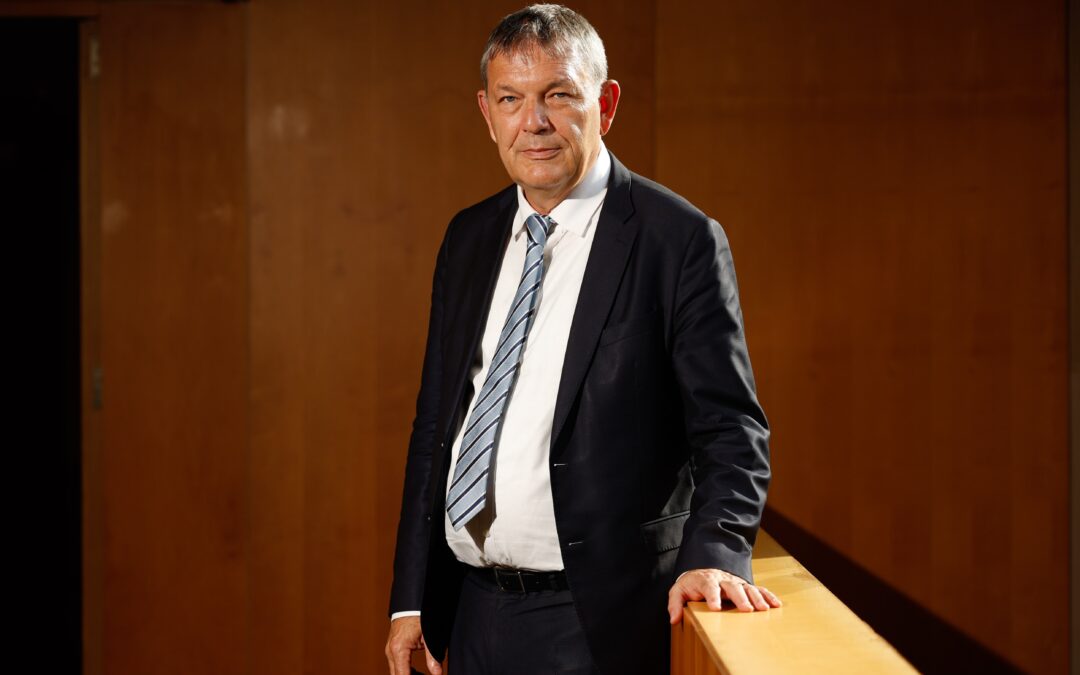 Lazzarini, jefe de la UNRWA: “Tenemos comida para abastecer a la población de Gaza dos o tres meses, pero no podemos entrar”