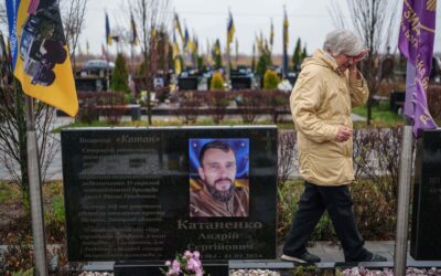 Cansancio y pesimismo en Bucha, donde Rusia cometió sus peores crímenes de guerra