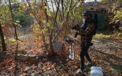 Los reporteros extreman las precauciones ante el aumento de ataques en Ucrania