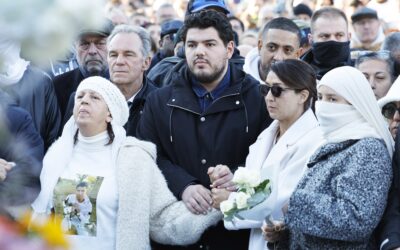 Amine Kessaci: “Marsella debería mirarse en el espejo de Palermo o México” /“En Francia podemos aprender mucho de la lucha antimafia de Italia”
