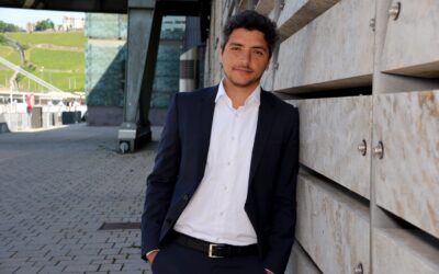 Franco Delle Donne, experto en ultraderecha: “Kast ha copiado con éxito el discurso antiinmigración de Europa por primera vez en Latinoamérica”