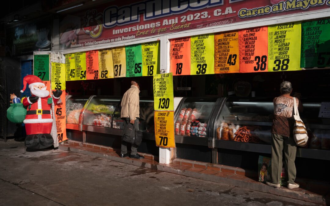 Los precios se disparan y la economía sufre en Venezuela ante la presión de Trump: “La gente vive al día, hay mucho nerviosismo”