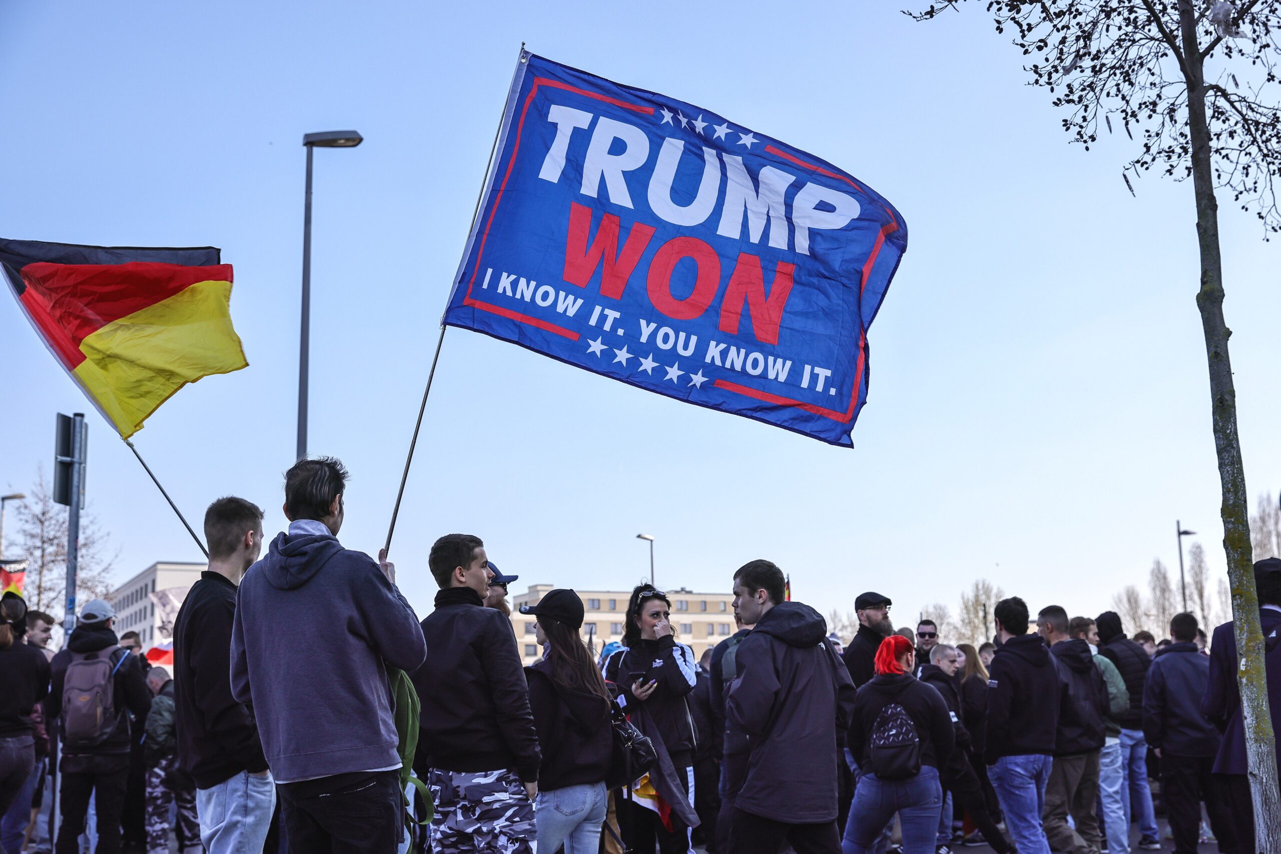 AfD estrecha lazos con EE UU, y con éxito: hoy es un peón clave para Trump en Europa