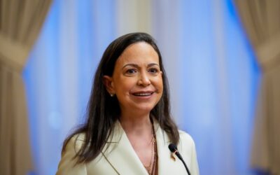 María Corina Machado batalla por no quedarse fuera de una hipotética transición en Venezuela