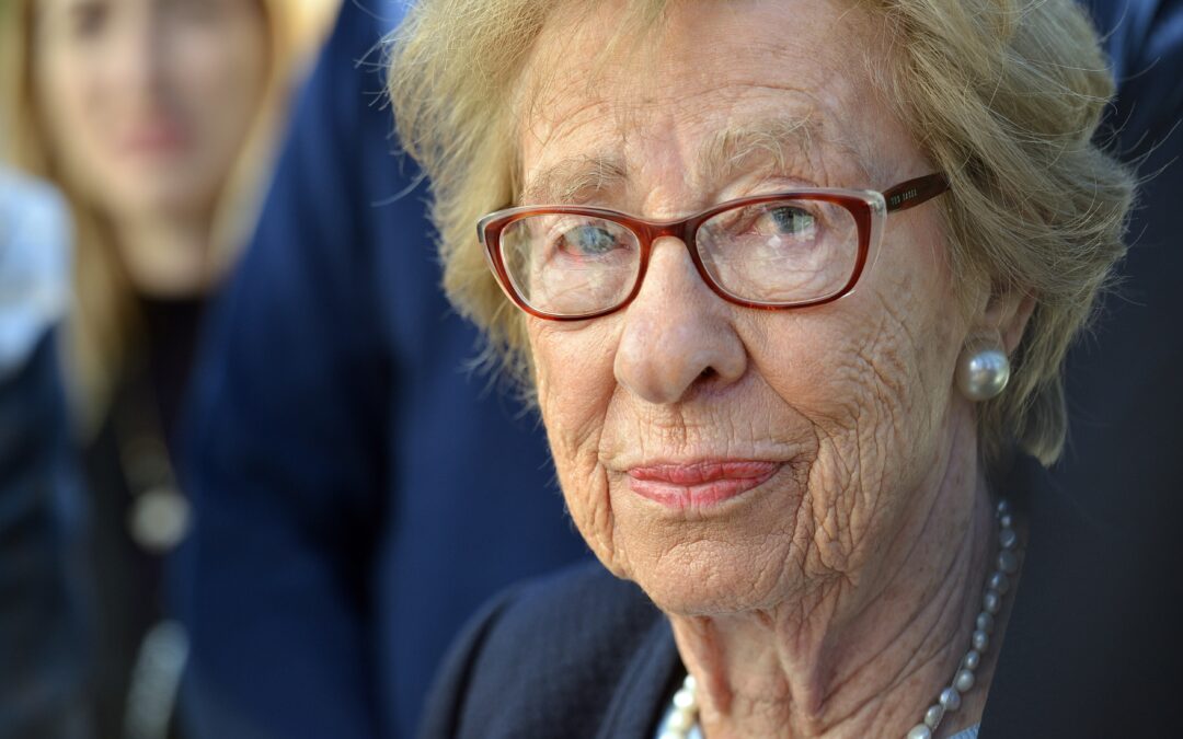 Fallece a los 96 años Eva Schloss, superviviente de Auschwitz y hermanastra de Ana Frank