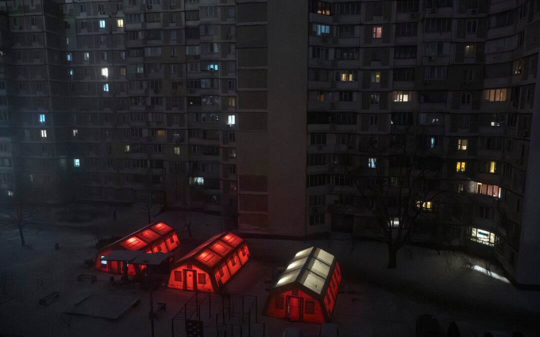 Rusia castiga a millones de ucranios a vivir sin luz ni agua en el invierno más gélido de la guerra