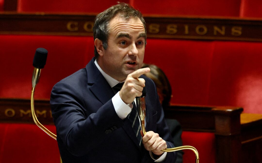 Lecornu renuncia a su compromiso de consensuar los presupuestos de Francia para evitar la caída de su Gobierno