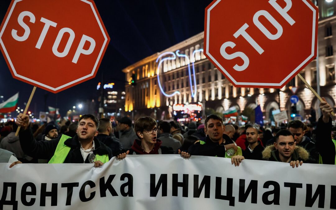 “Nuestros gobernantes trabajan para la mafia”: la generación Z de Bulgaria no se rinde