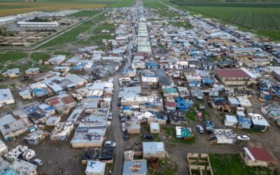 Atrapados en el mayor poblado ilegal de migrantes de Europa: así se mantiene la industria del trabajo en negro en Italia