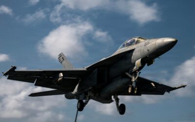 Estados Unidos mata a 11 personas en tres nuevos ataques contra supuestas narcolanchas en el Caribe y el Pacífico