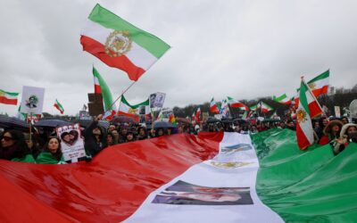 La oposición iraní se debate entre el deseo de democracia y la falta de unidad