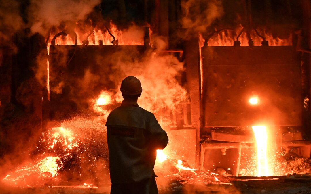 Ucrania se adentra en el quinto año de guerra entre el desgaste y la presión de Trump