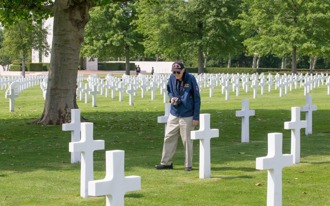 EE UU borra la segregación racial en los nuevos paneles de su cementerio militar de la II Guerra Mundial en Países Bajos