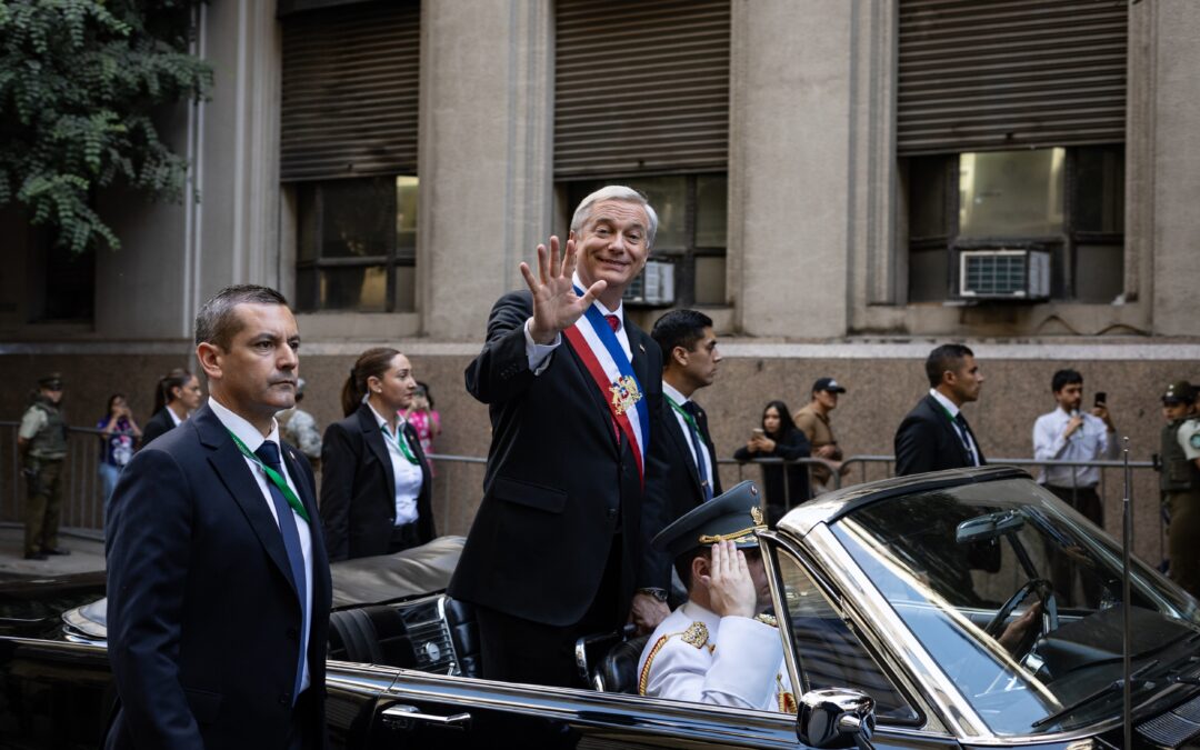 Kast se muda al palacio presidencial