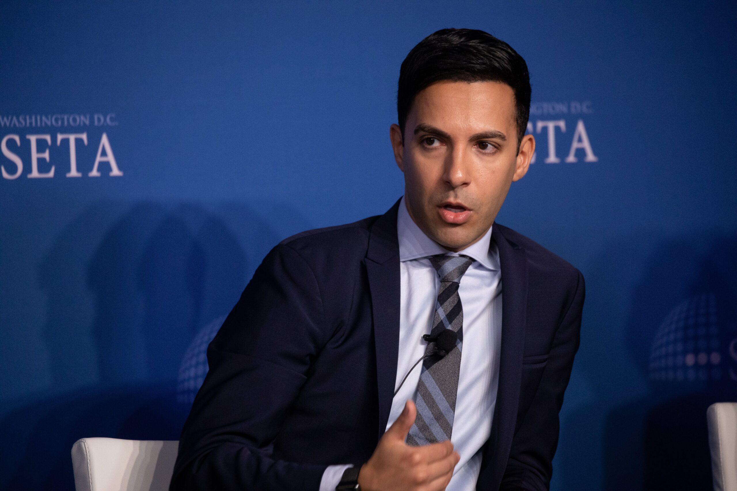 Ali Vaez, experto en Irán de International Crisis Group: “Trump ha iniciado una guerra que no puede terminar”