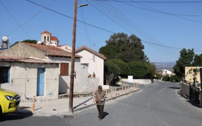 Akrotiri, un pueblo fantasma en Chipre por la amenaza de la guerra en Oriente Próximo