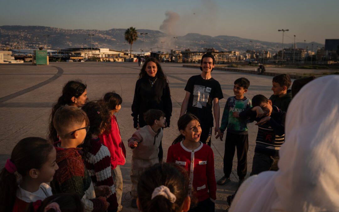 La guerra contra Irán y Líbano provoca el desplazamiento forzado de casi 800.000 personas