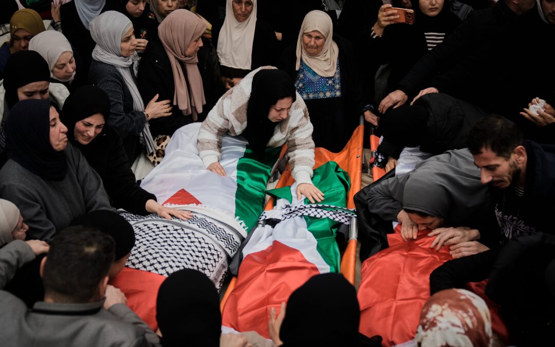 Los niños palestinos que sobrevivieron a una lluvia de disparos israelíes contra su coche: “Después de acabar con mi familia, se rieron de mí”