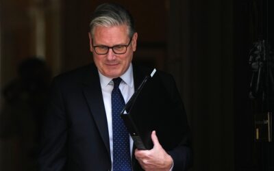 Starmer elude su responsabilidad y asegura que se le ocultó “deliberadamente” el veto interno al nombramiento de Mandelson