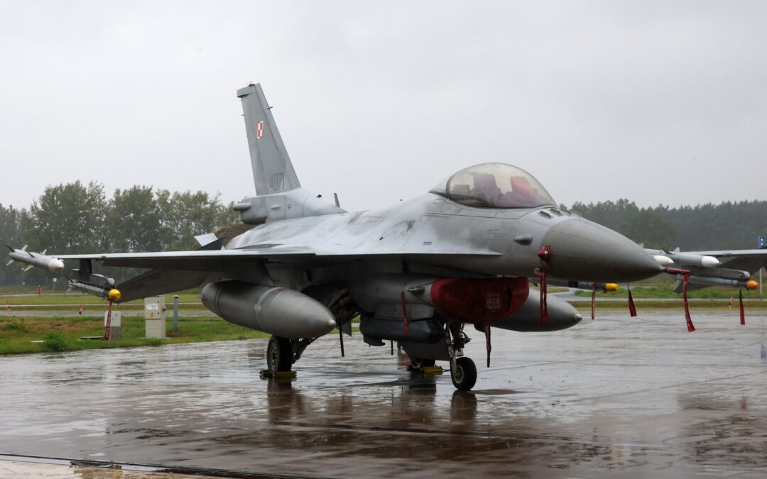 Polonia intercepta dos cazas rusos sobre el mar Báltico
