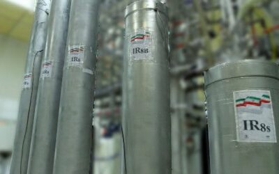 Irán se aferra a enriquecer uranio con las promesas rotas de Occidente en la memoria