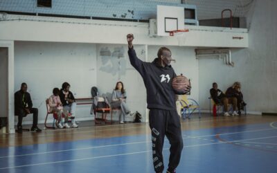 El alcalde negro y musulmán que encarna los cambios de Francia