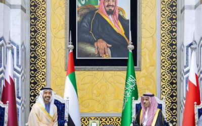 Emiratos se desmarca del resto de petromonarquías y ahonda la división en el golfo Pérsico