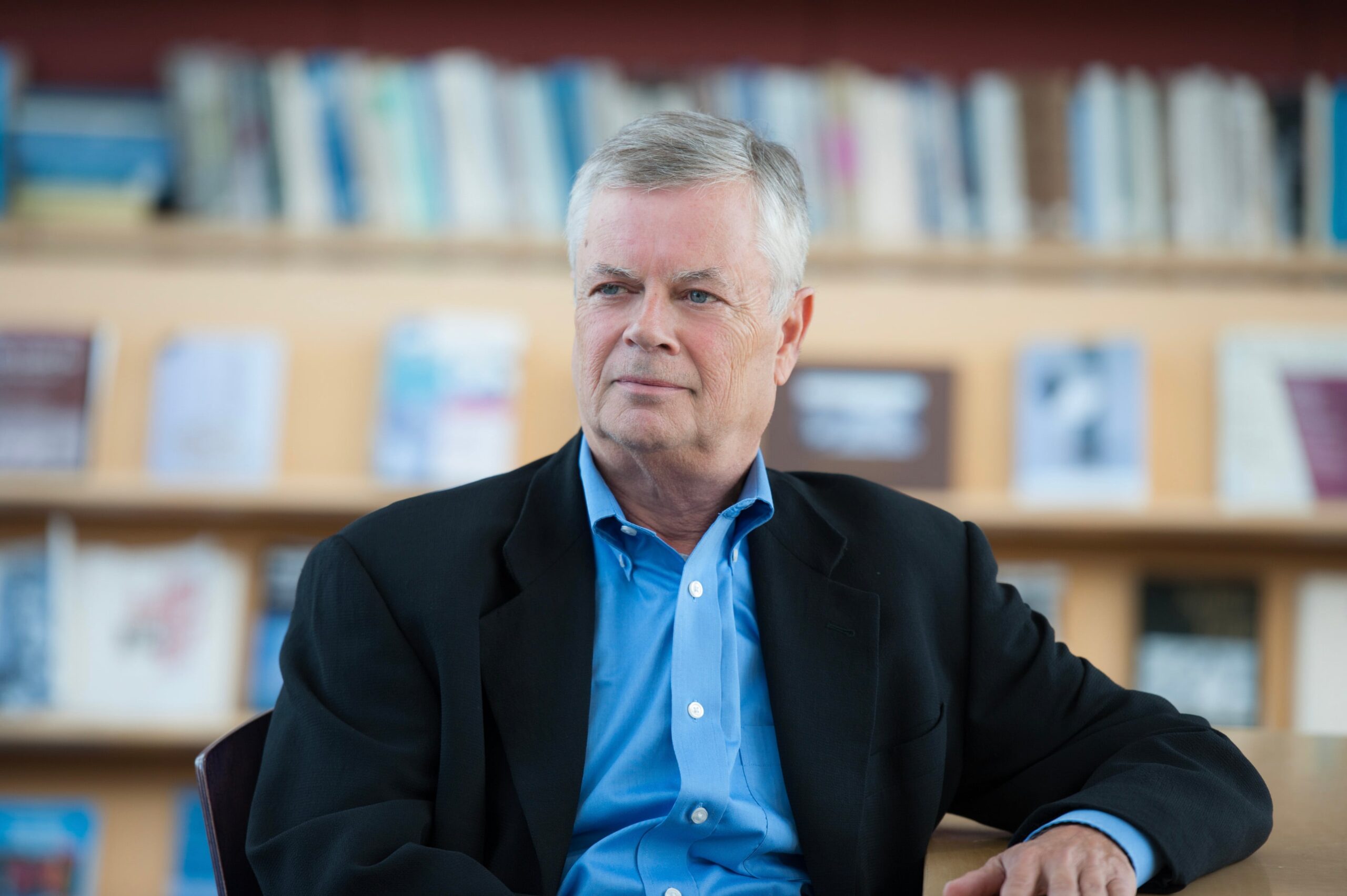 Stephen Kinzer, historiador: “Cualquier Gobierno que llegue al poder en Irán respaldado por Estados Unidos no tendrá legitimidad”