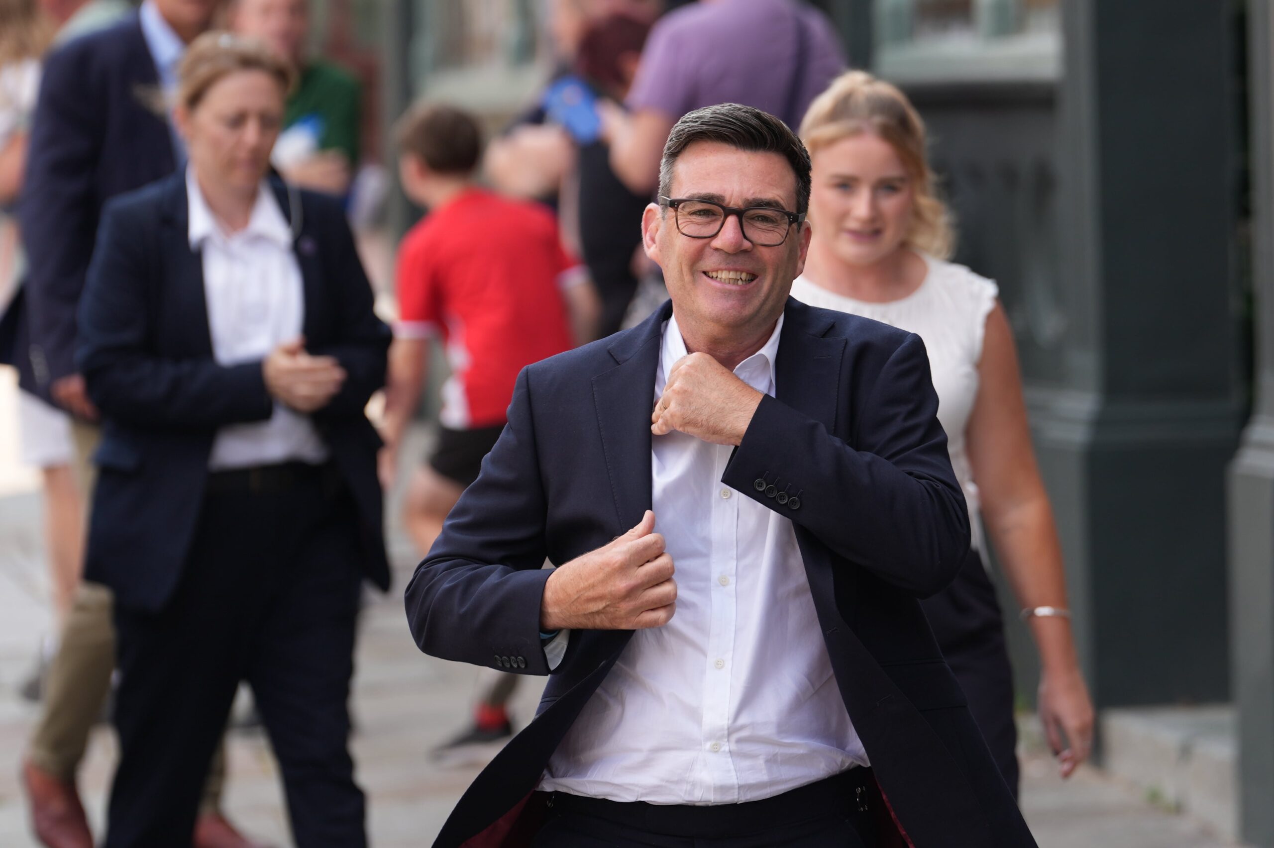 Burnham hereda una relación con la UE que apenas ha despegado tras el Brexit y nuevos roces con Trump