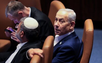 El Parlamento israelí se disuelve para ir a elecciones tras aprobar medidas de control sobre los medios y la Fiscalía