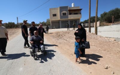 Israel envía tropas a una aldea palestina tras cuatro días de asedio a familias por parte de colonos radicales