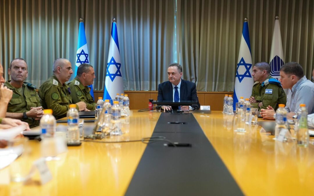 El ministro israelí de Defensa insiste en la expulsión de los palestinos como “solución real” en Gaza