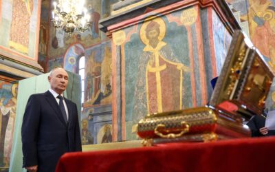 Putin envía a sus tropas las reliquias del príncipe Donskói, mito de su guerra milenaria contra Occidente
