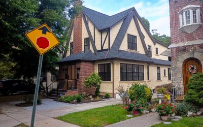 De Airbnb a refugio de gatos callejeros: dos millones de dólares por la casa de la infancia de Trump en Queens