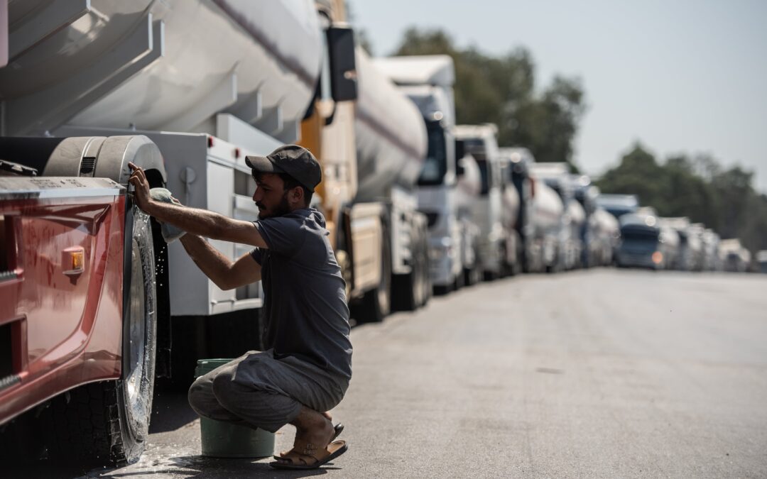 El precio de la gasolina desata protestas en varios países pobres y emergentes